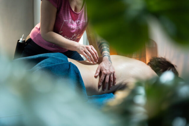 Massage Californien Dos Les Mains de Sophie